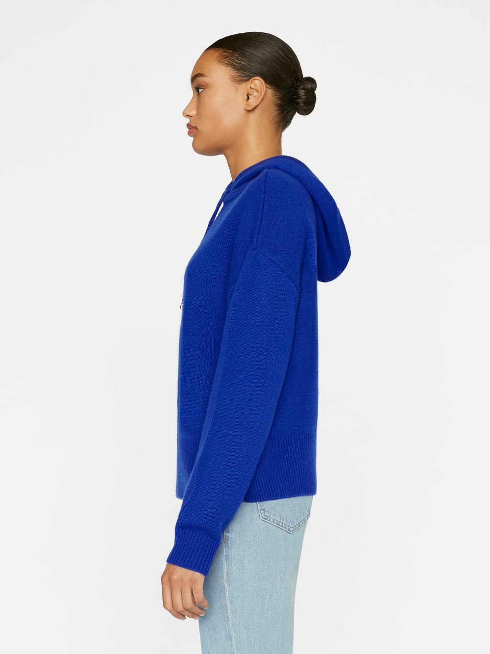 hoodie side view alt:fit1